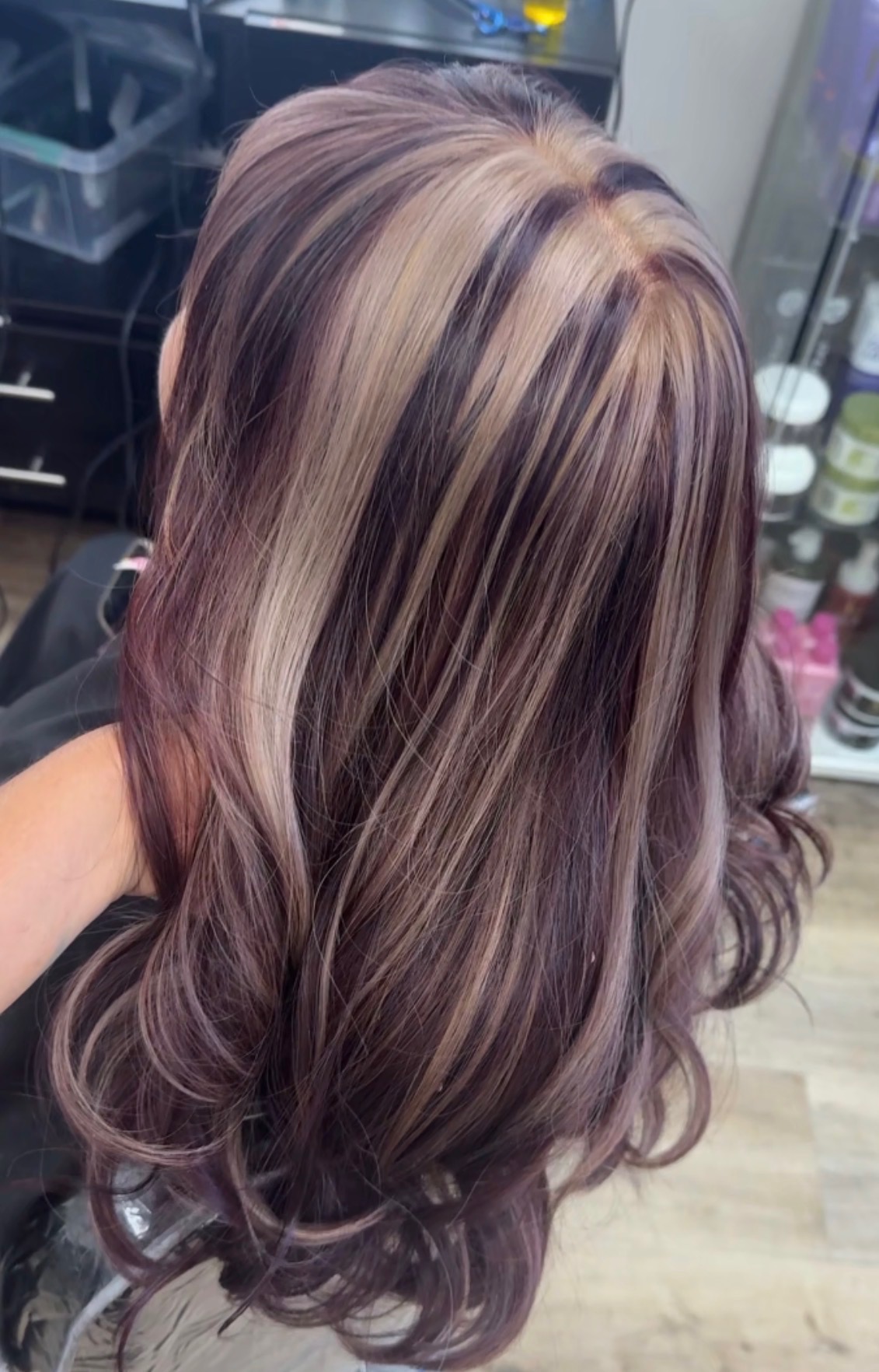 Women's haircut