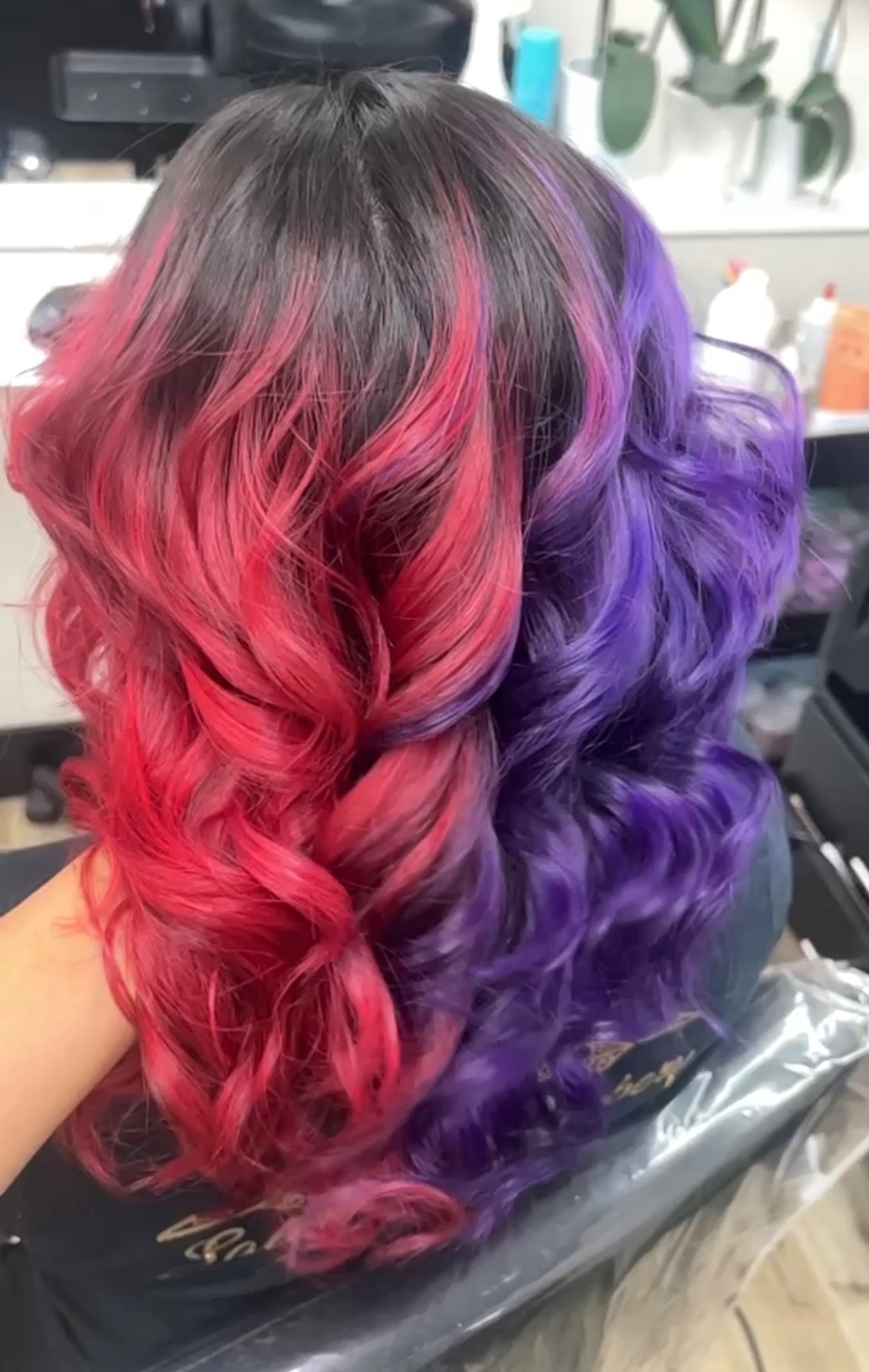 Women's haircut