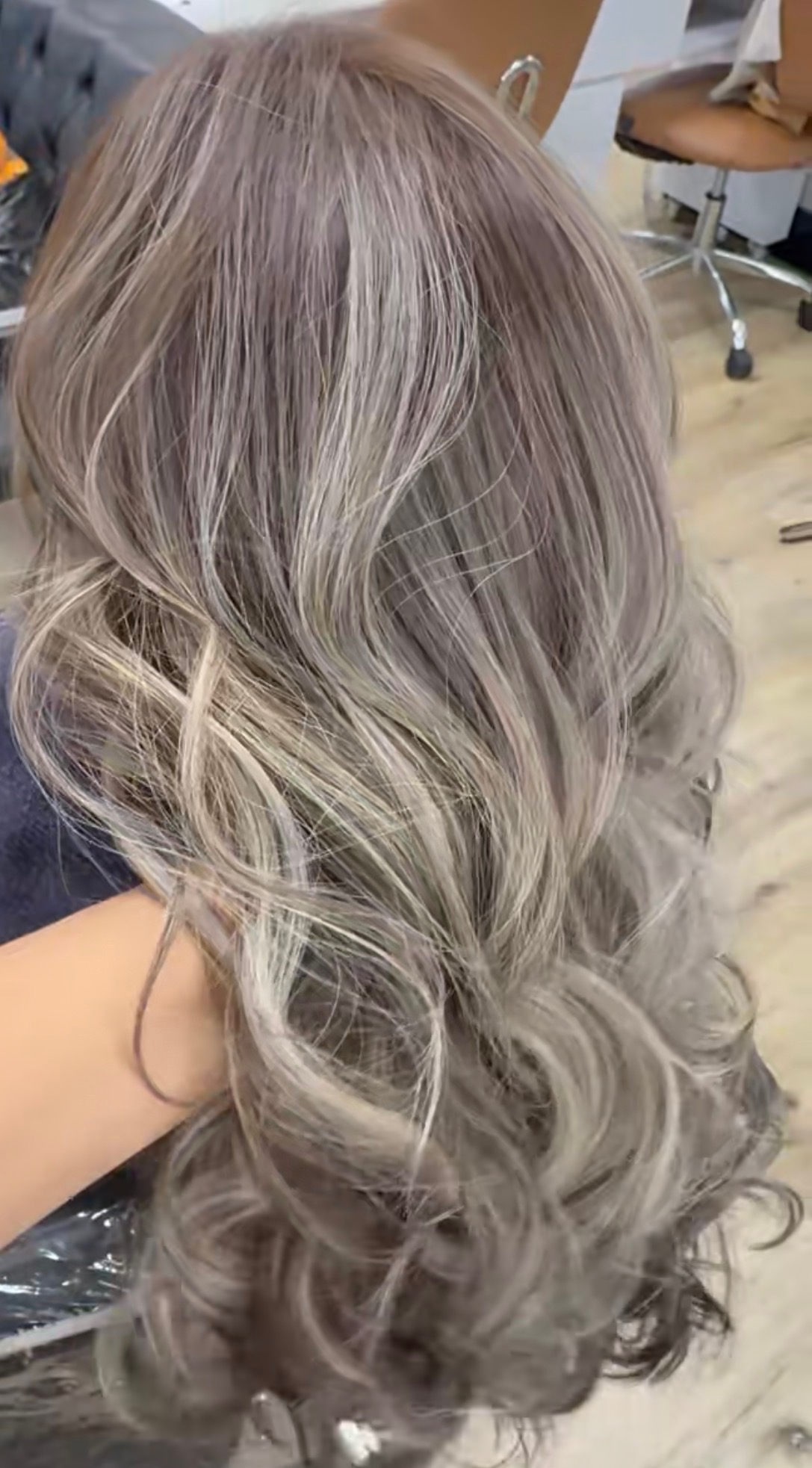 Women's haircut