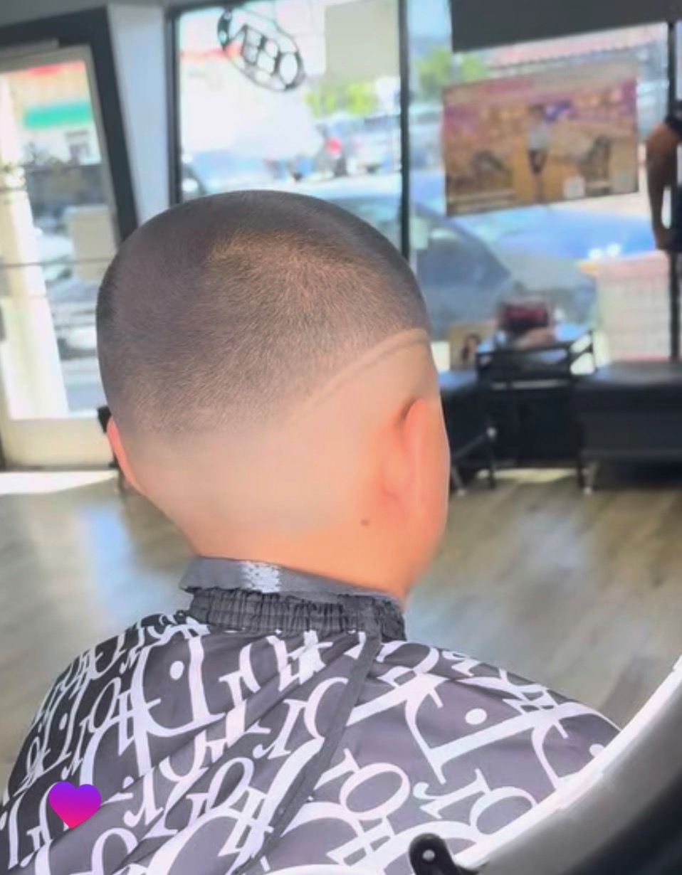 Kid's haircut